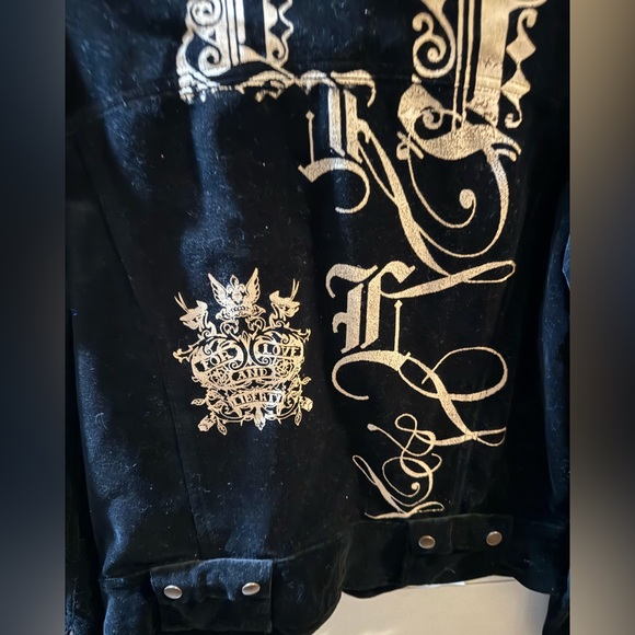 For Love and Liberty Velvet Jacket - Picture 5 of 9